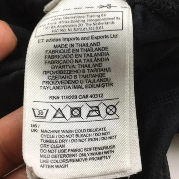 Techfit  ADIDAS SPIRT BRA  bust 28 - Picture 16 of 16